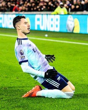 开云体育-惊天逆转！阿森纳连追三球实现绝地反击，发展各种.-开云体育