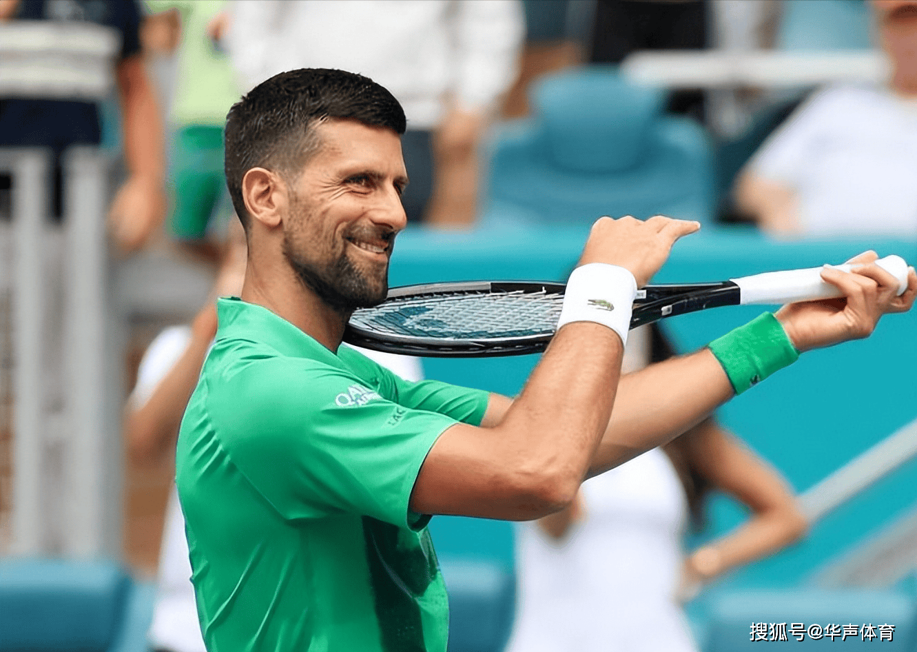 开云-爆冷引发热议！，德约科维奇在老鹰比赛中重要助攻赛场气氛高涨-开云